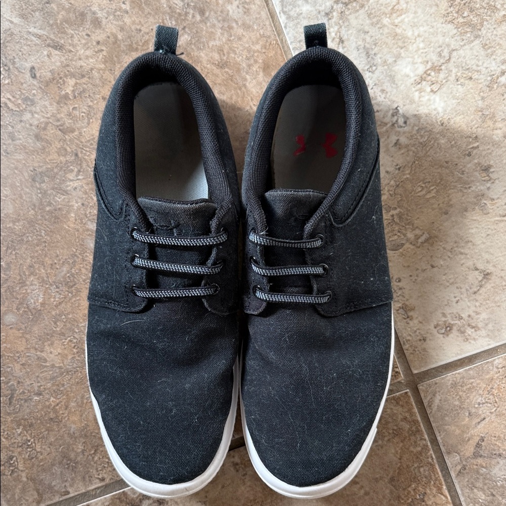 Under Armour Black Canvas Sneakers